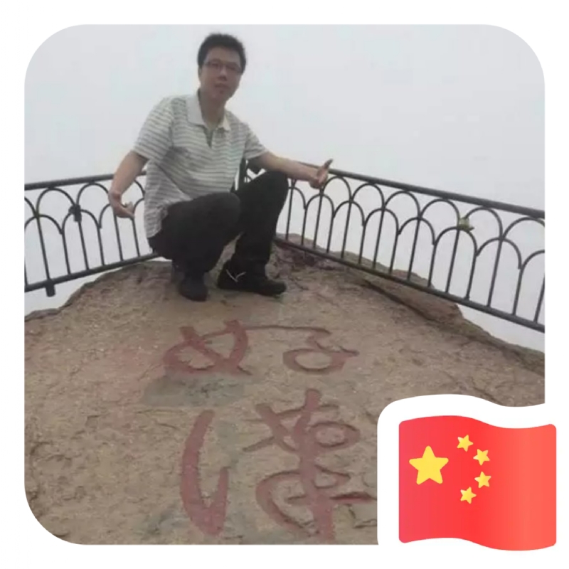 一只小虎牙的第一张照片--柘荣相亲网