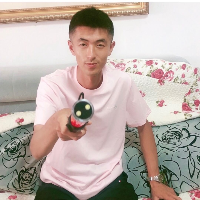 转身留下孤独的她的第二张照片--柘荣相亲网