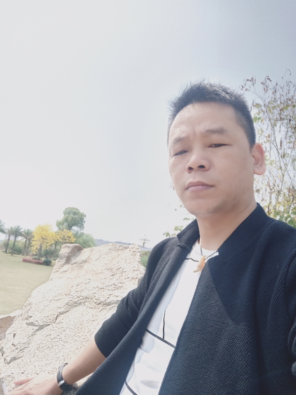 受伤的人的第一张照片--柘荣相亲网