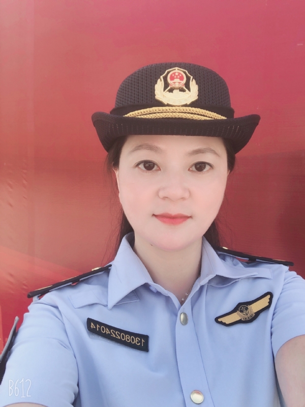 明明的第一张照片--柘荣相亲网