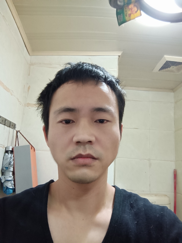守望天空的第一张照片--柘荣相亲网